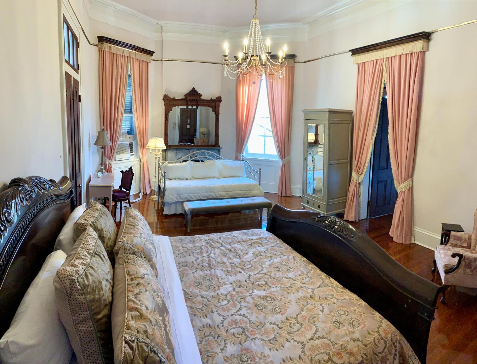 French Quarter Lanaux Mansion Bed And Breakfast นิวออร์ลีนส์ ห้อง รูปภาพ